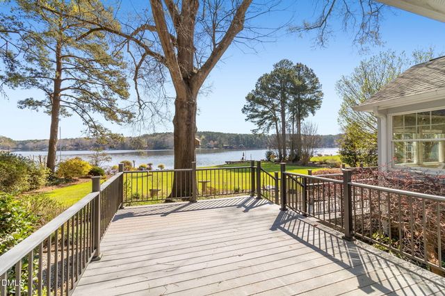253 Lakeview Drive, Sanford, NC 27332
