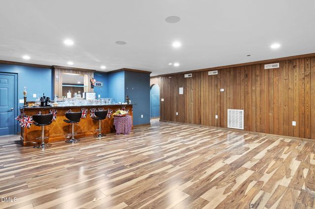 253 Lakeview Drive, Sanford, NC 27332