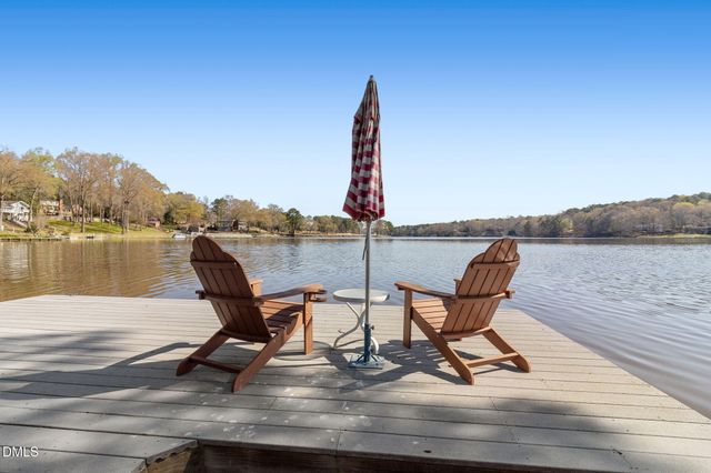 253 Lakeview Drive, Sanford, NC 27332