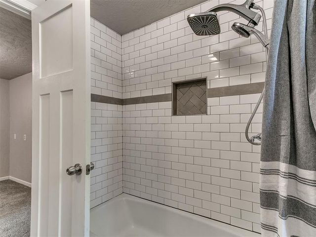 1213 Mockingbird Lane, Edmond, OK 73034