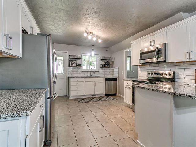 1213 Mockingbird Lane, Edmond, OK 73034
