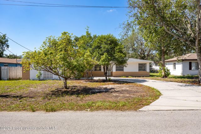 7360 Blackhawk Trail, Spring Hill, FL 34606