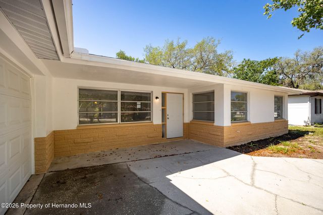 7360 Blackhawk Trail, Spring Hill, FL 34606