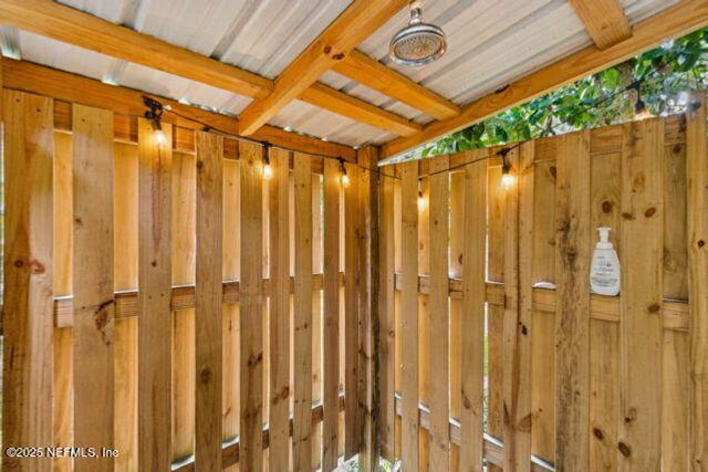 639 GAINES Lane, Fernandina Beach, FL 32034