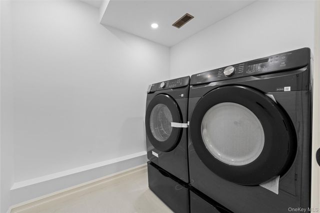 172-12 65th Avenue, Fresh Meadows, NY 11365
