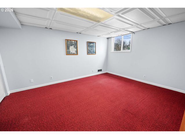 374 W LEXINGTON Ave, Astoria, OR 97103