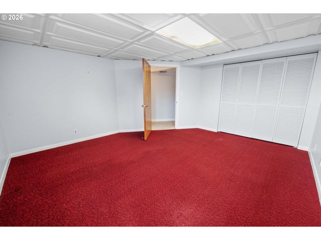 374 W LEXINGTON Ave, Astoria, OR 97103