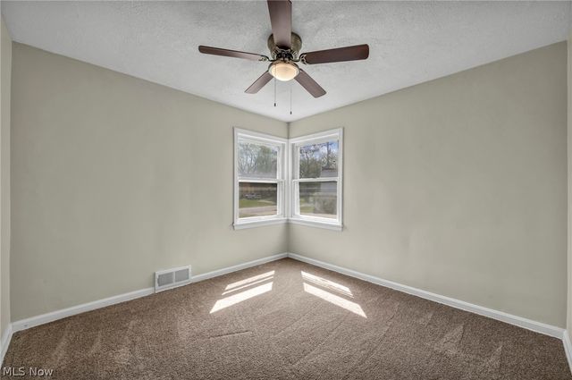 5234 Henry Street, Maple Heights, OH 44137