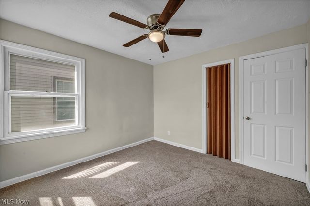 5234 Henry Street, Maple Heights, OH 44137