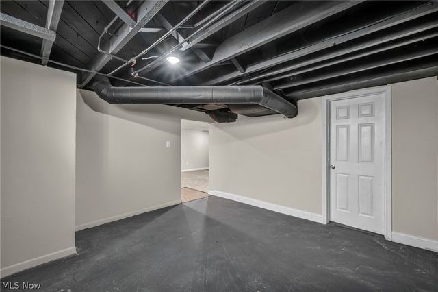 5234 Henry Street, Maple Heights, OH 44137