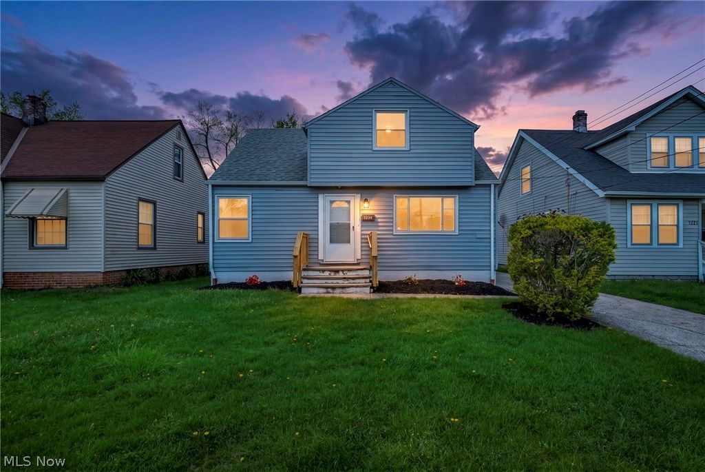 5234 Henry Street, Maple Heights, OH 44137