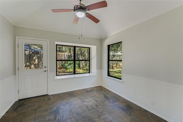 7704 Bramblewood CIR, Austin, TX 78731