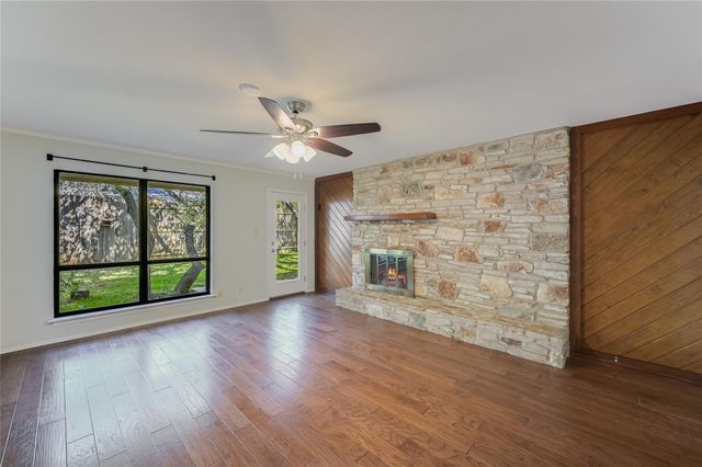 7704 Bramblewood CIR, Austin, TX 78731