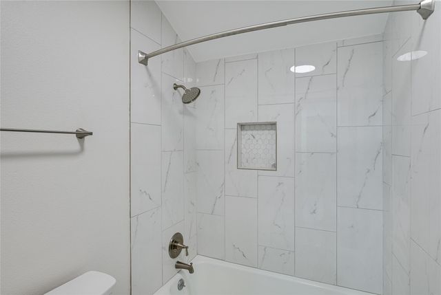 7704 Bramblewood CIR, Austin, TX 78731
