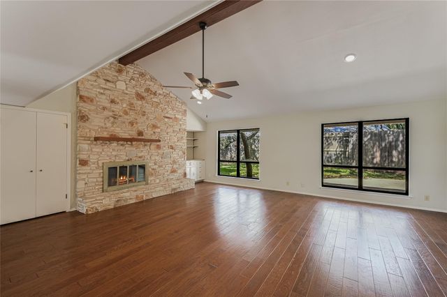 7704 Bramblewood CIR, Austin, TX 78731