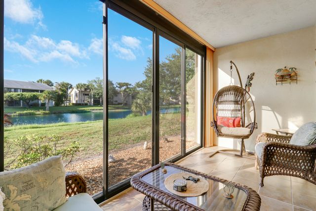 3061 SE Aster Lane 302, Stuart, FL 34994