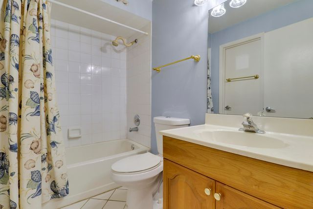 3061 SE Aster Lane 302, Stuart, FL 34994