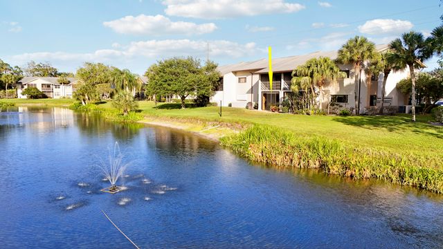 3061 SE Aster Lane 302, Stuart, FL 34994