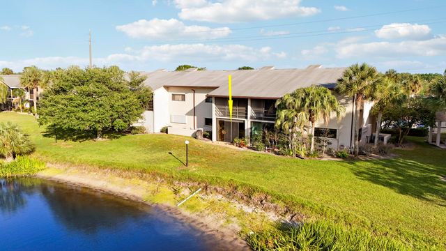 3061 SE Aster Lane 302, Stuart, FL 34994
