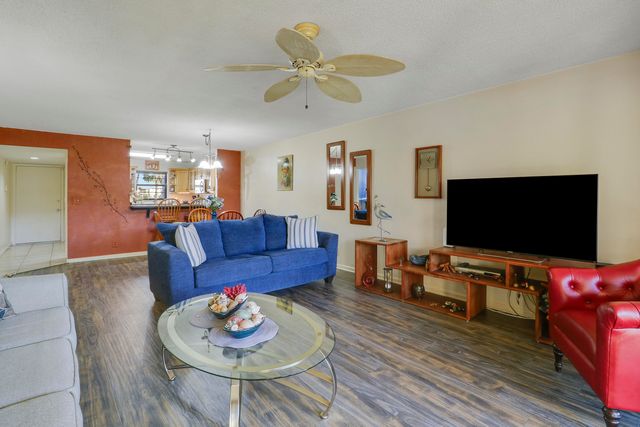 3061 SE Aster Lane 302, Stuart, FL 34994