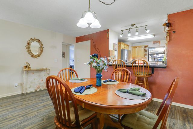 3061 SE Aster Lane 302, Stuart, FL 34994