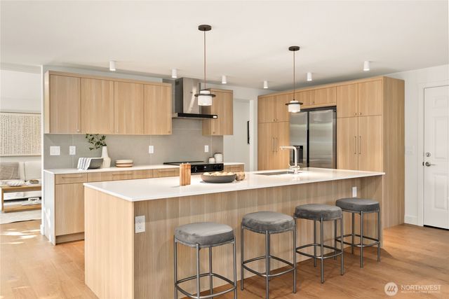 9109 NE 141st Pl, Kirkland, WA 98034