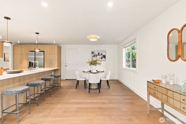 9109 NE 141st Pl, Kirkland, WA 98034