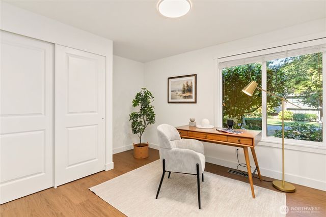 9109 NE 141st Pl, Kirkland, WA 98034