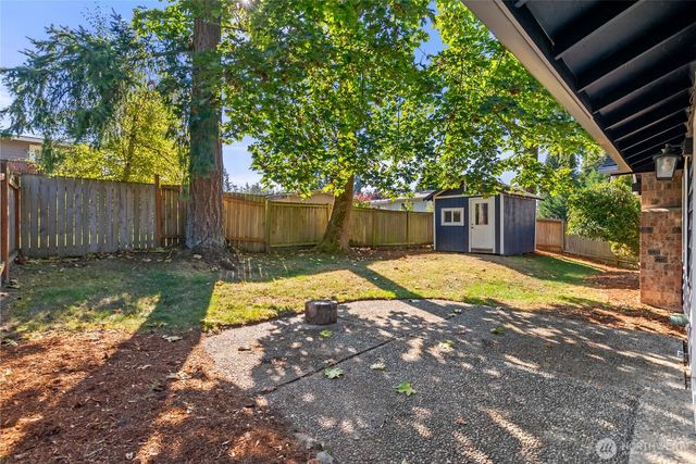 9109 NE 141st Pl, Kirkland, WA 98034