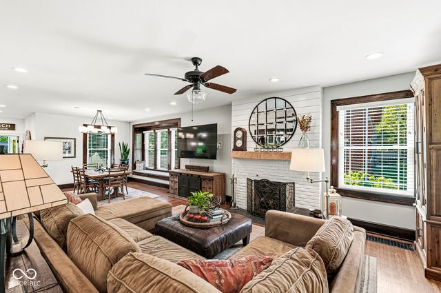 3327 N Pennsylvania Street, Indianapolis, IN 46205