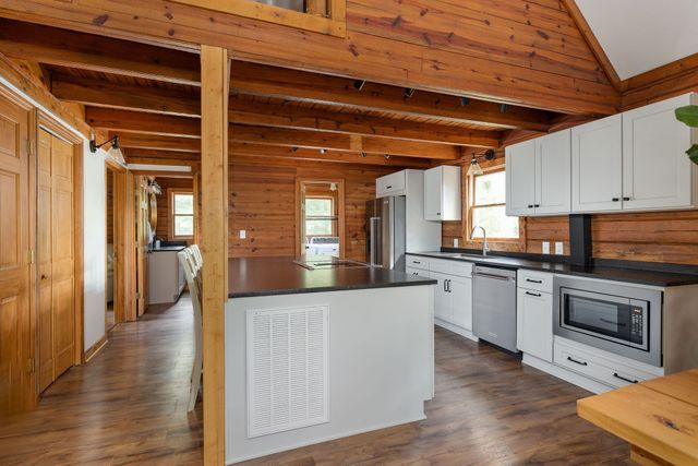 1386 Justice Rd, Ashland City, TN 37015