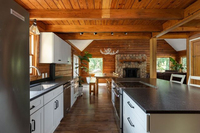 1386 Justice Rd, Ashland City, TN 37015