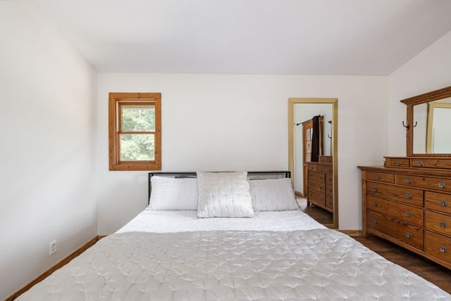 1386 Justice Rd, Ashland City, TN 37015