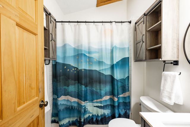 1386 Justice Rd, Ashland City, TN 37015