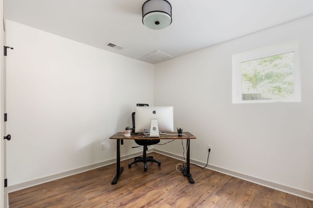 1386 Justice Rd, Ashland City, TN 37015