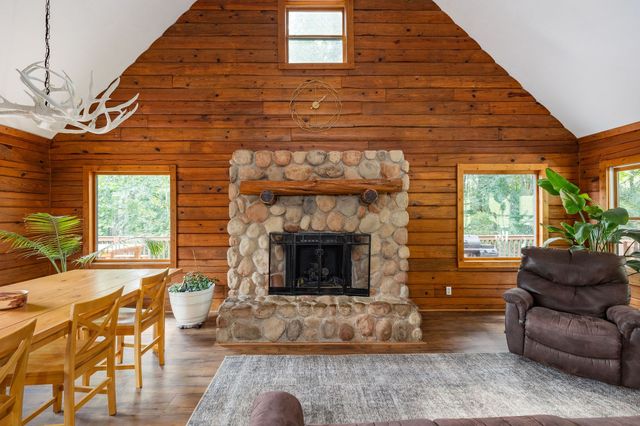 1386 Justice Rd, Ashland City, TN 37015