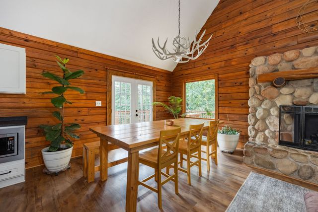 1386 Justice Rd, Ashland City, TN 37015