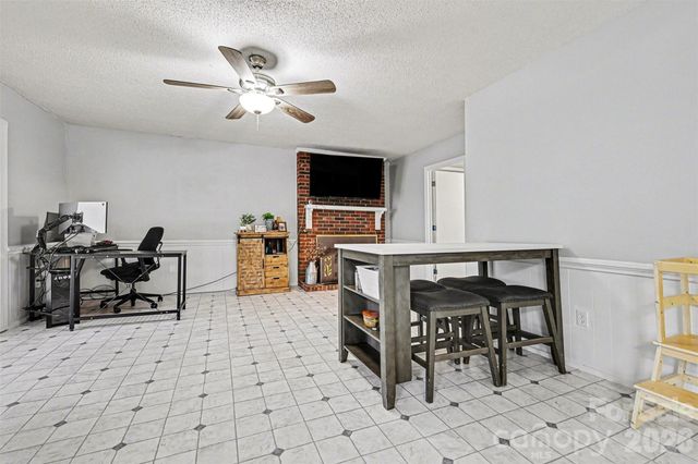 1008 Edgewood Road, Bessemer City, NC 28016