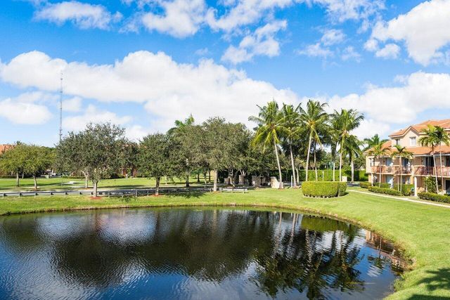 2016 Alta Meadows Lane 708, Delray Beach, FL 33444