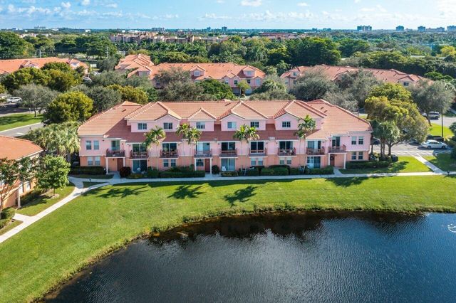 2016 Alta Meadows Lane 708, Delray Beach, FL 33444