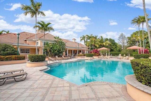 2016 Alta Meadows Lane 708, Delray Beach, FL 33444