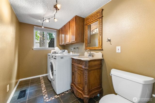 3646 SW 317th Court, Federal Way, WA 98023