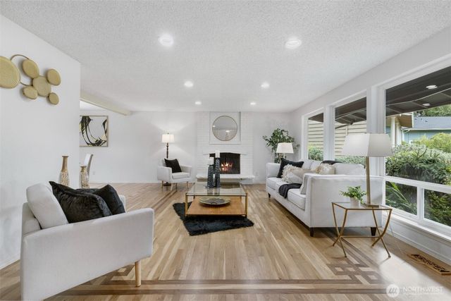 3646 SW 317th Court, Federal Way, WA 98023