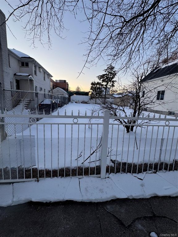 128th Street, South Ozone Park, NY 11420 — exterior