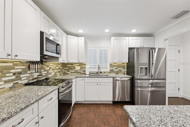 210 MAGNOLIA ROAD 207, Maitland, FL 32751