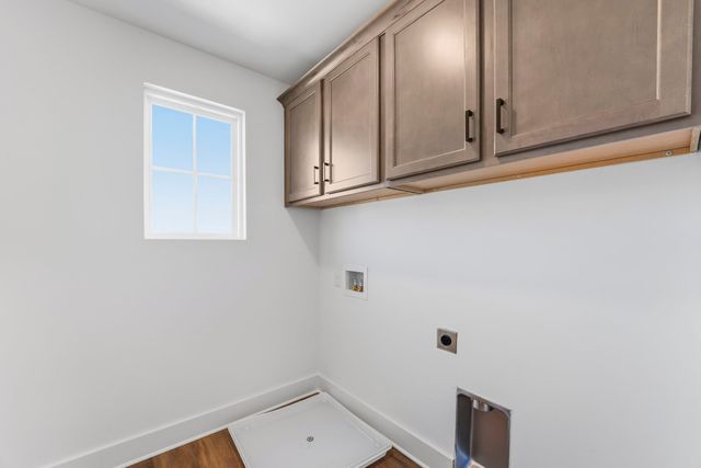 2233 Watercourse Court, Nashville, TN 37214