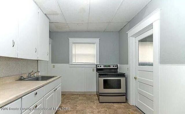 1824 Coleman Avenue, Lansing, MI 48910