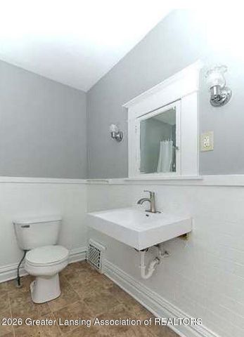 1824 Coleman Avenue, Lansing, MI 48910
