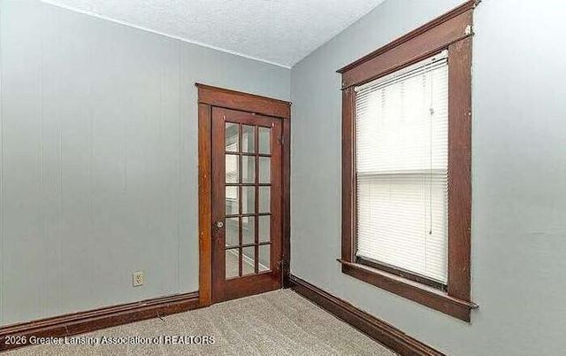 1824 Coleman Avenue, Lansing, MI 48910
