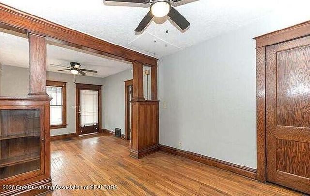 1824 Coleman Avenue, Lansing, MI 48910